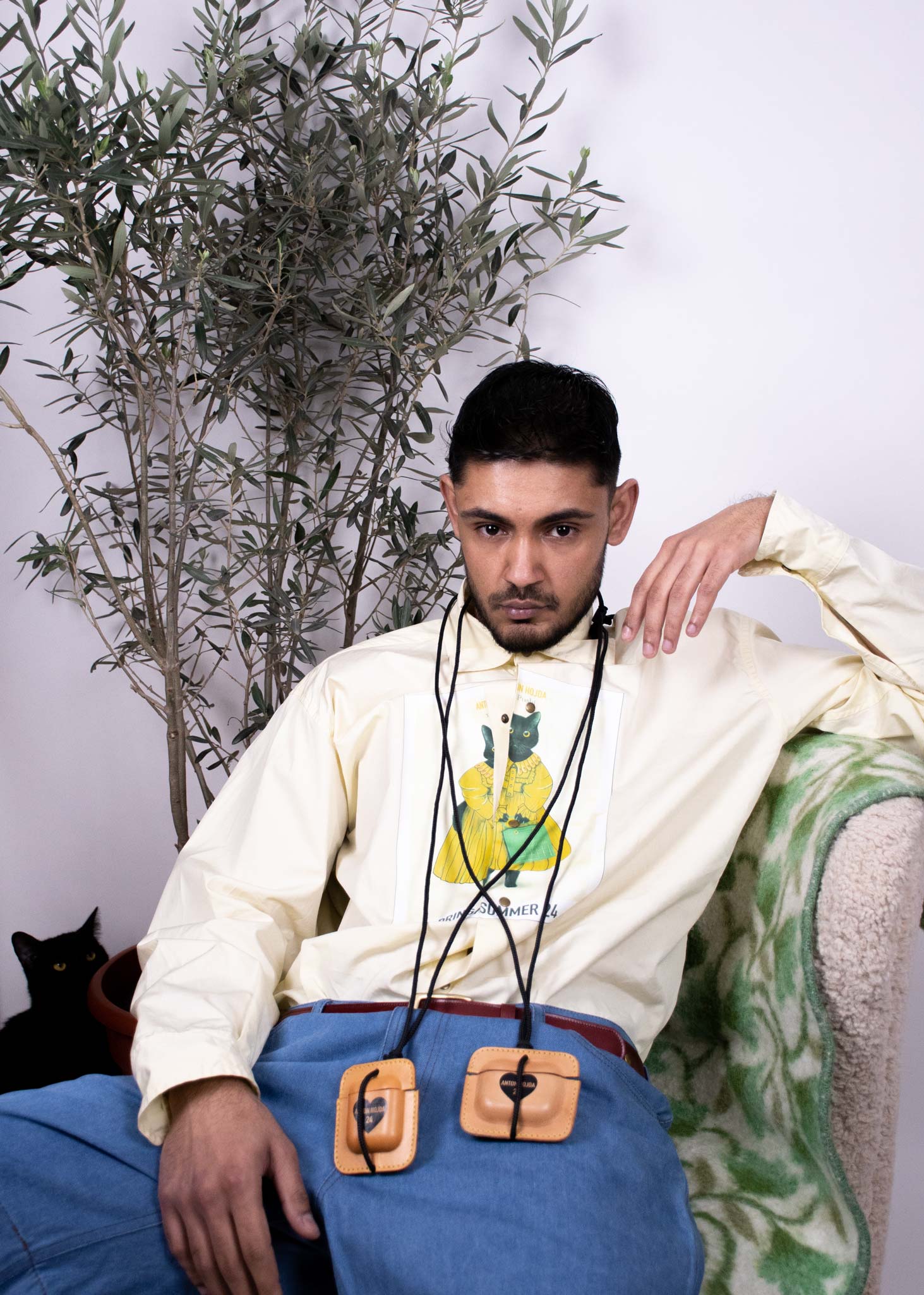 Airpods Gen 1, 2 Case ANTON HOJDA | Official Store