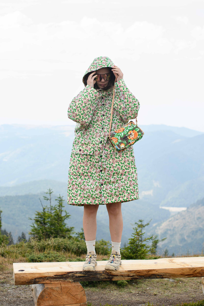 Padded mid-length jacket