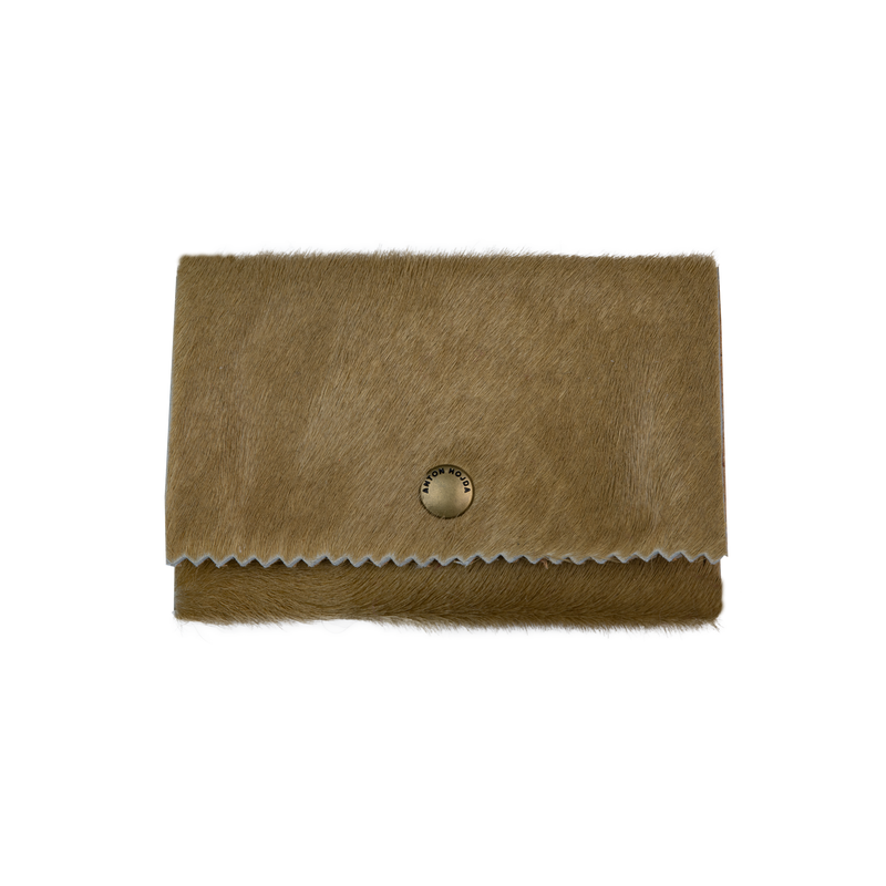 Little Lilly Card Holder Camel - ANTON HOJDA | Official Site