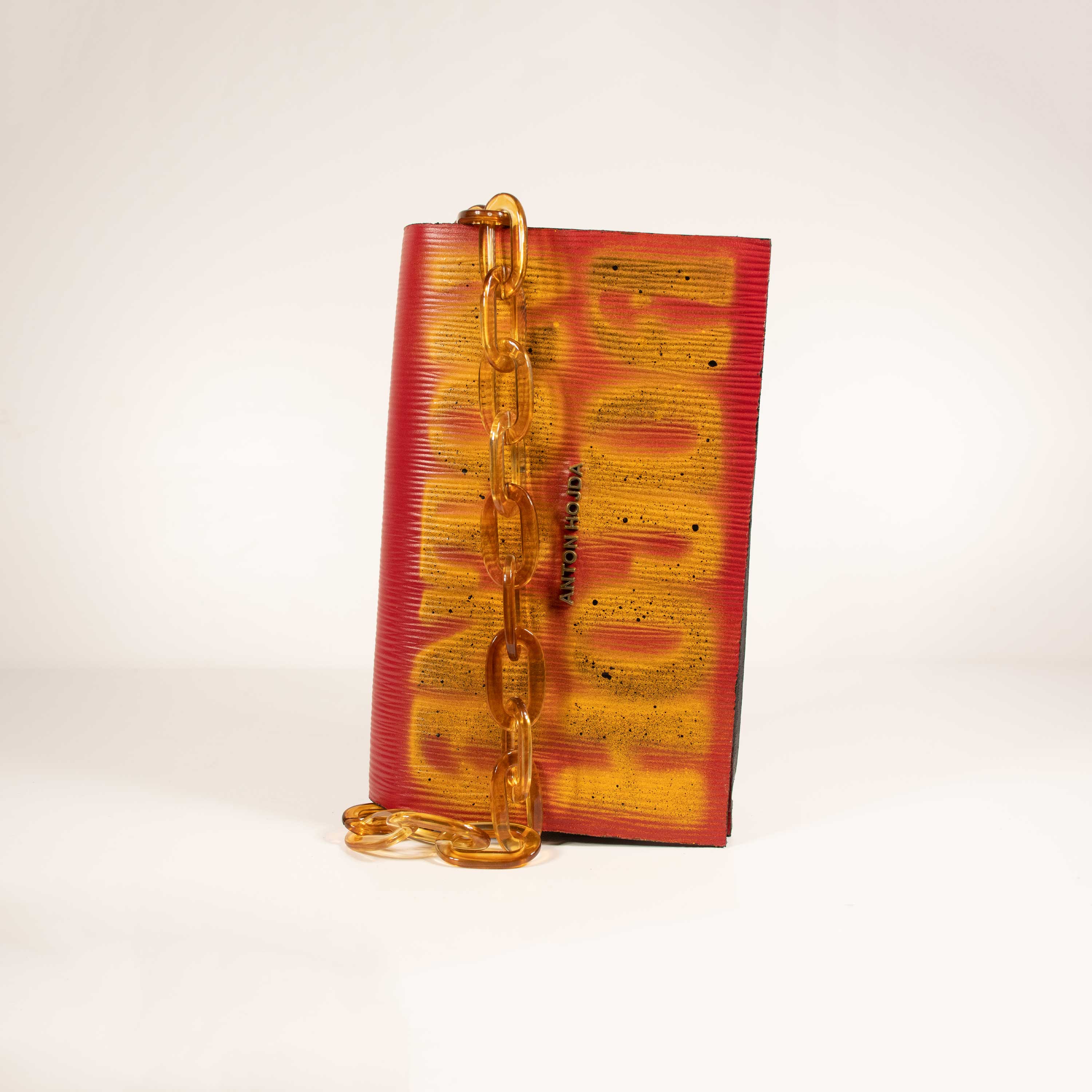 The Valise - M